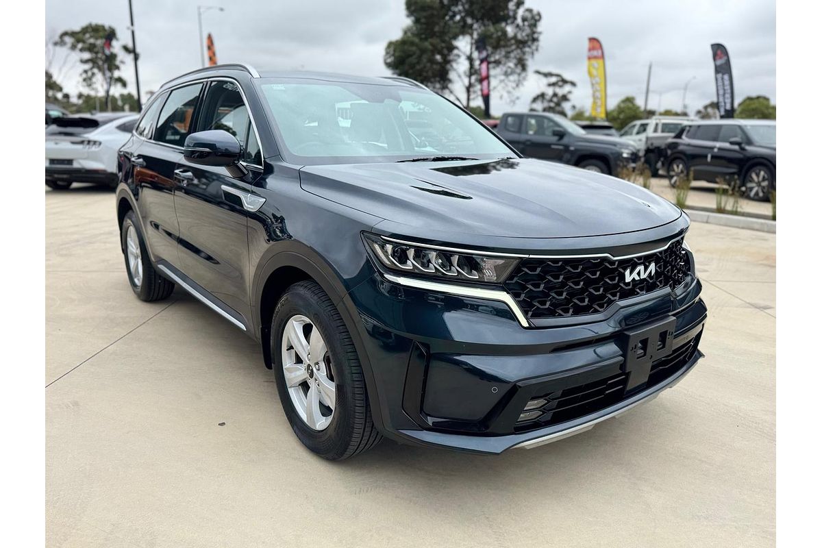 2023 Kia Sorento S MQ4