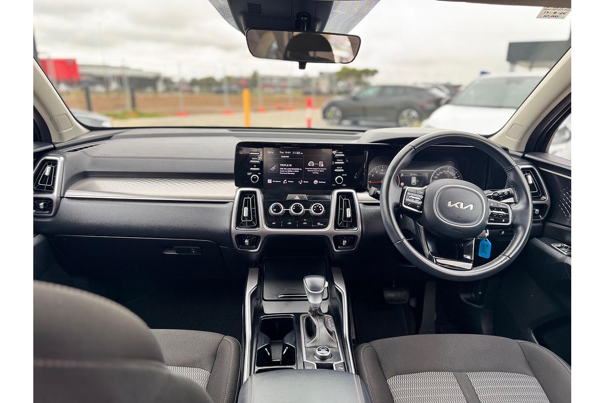 2023 Kia Sorento S MQ4