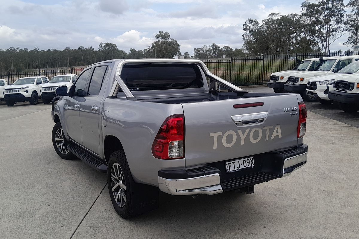 2016 Toyota Hilux SR5 GUN126R 4X4