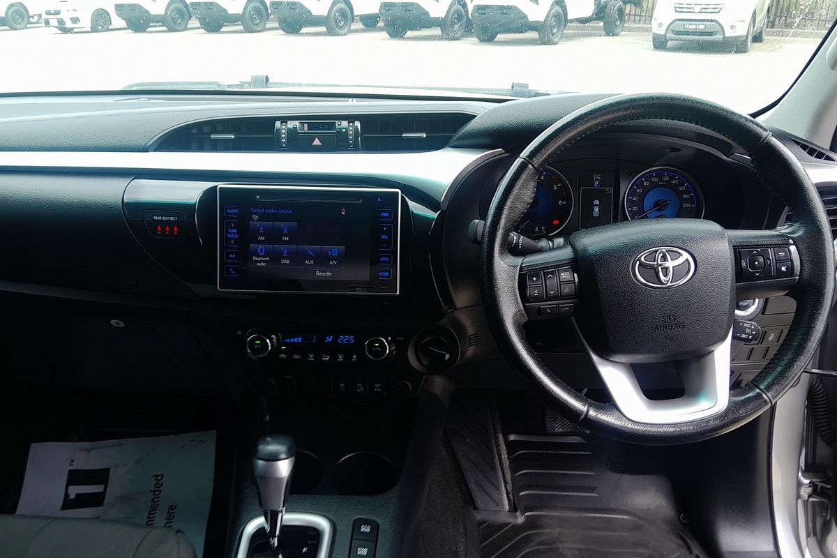2016 Toyota Hilux SR5 GUN126R 4X4