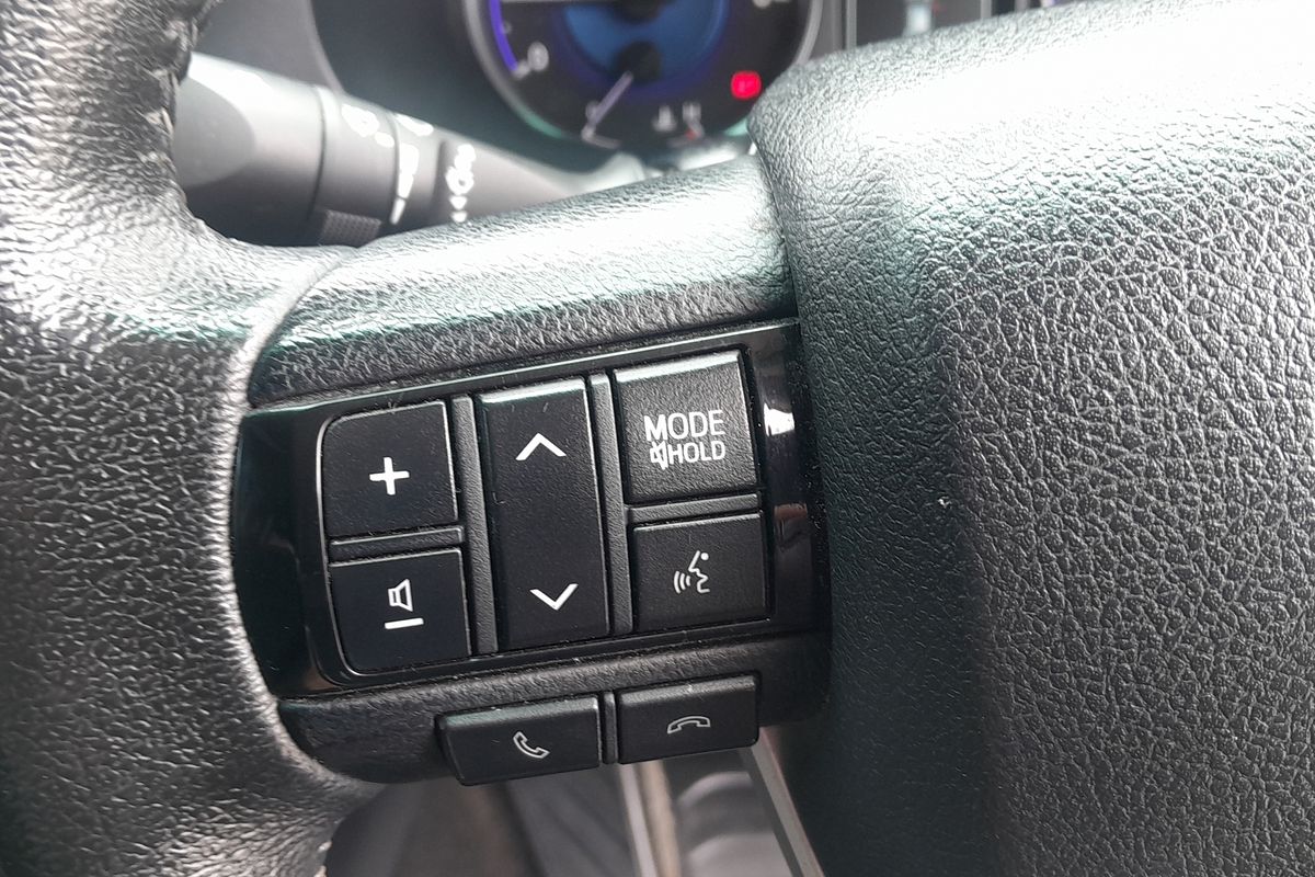 2016 Toyota Hilux SR5 GUN126R 4X4