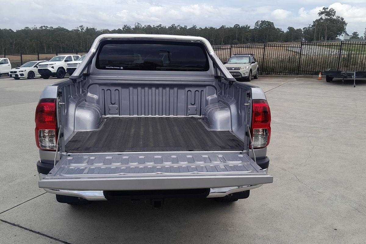 2016 Toyota Hilux SR5 GUN126R 4X4