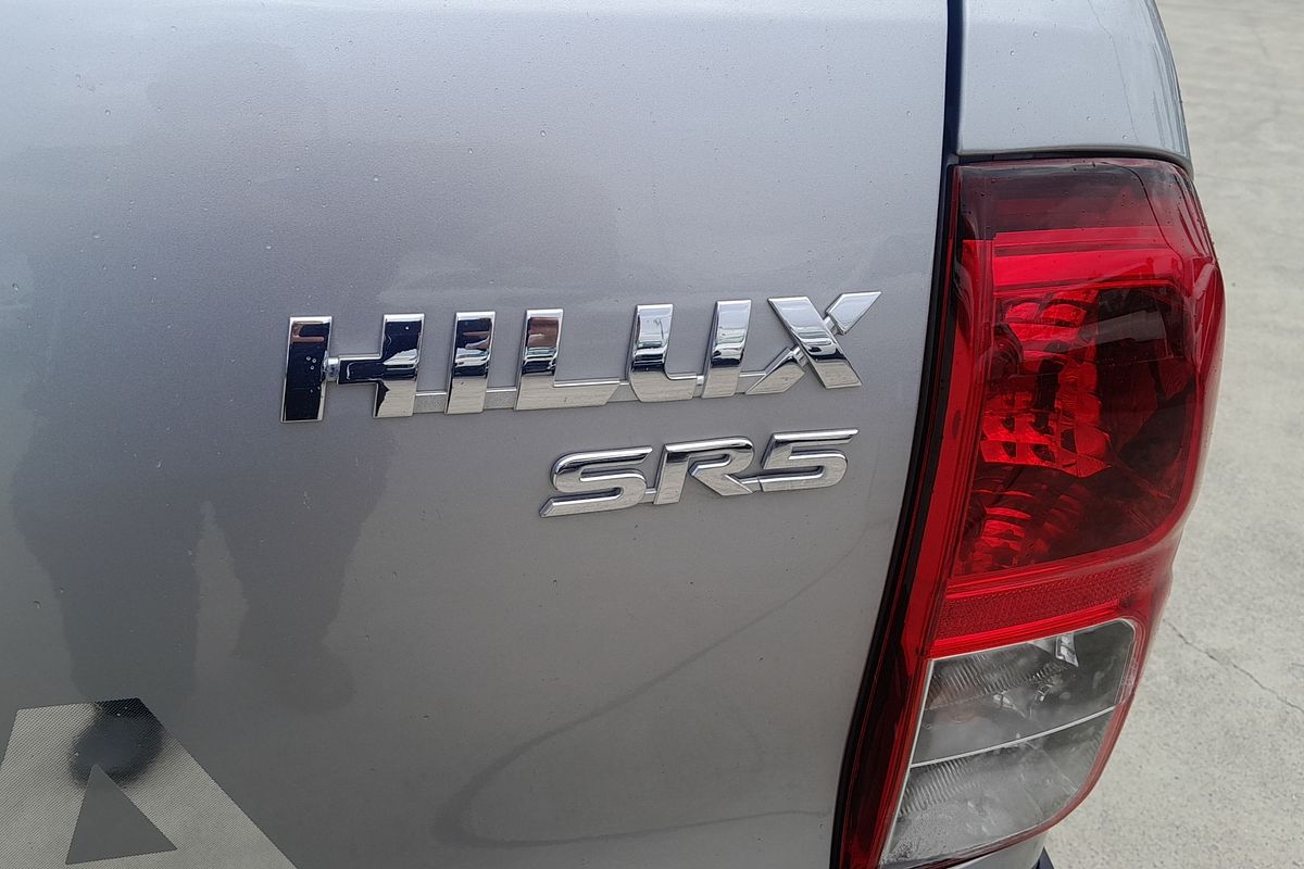 2016 Toyota Hilux SR5 GUN126R 4X4