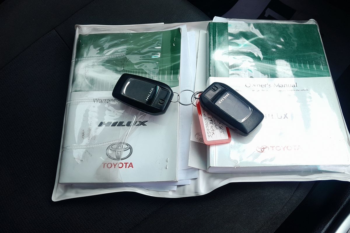 2016 Toyota Hilux SR5 GUN126R 4X4