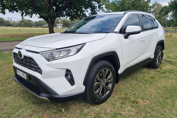 2022 Toyota RAV4 GXL MXAA52R