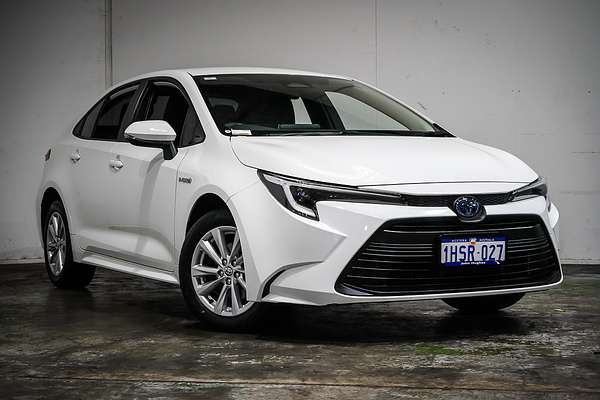 2022 Toyota Corolla Ascent Sport Hybrid ZWE219R