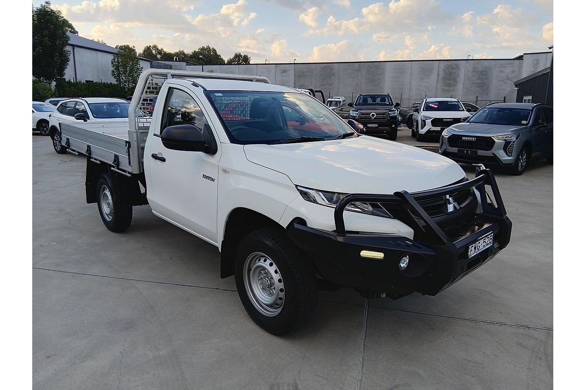 2020 Mitsubishi Triton GLX MR Rear Wheel Drive