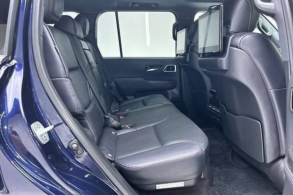 2022 Toyota Landcruiser Sahara ZX FJA300R thumb-11