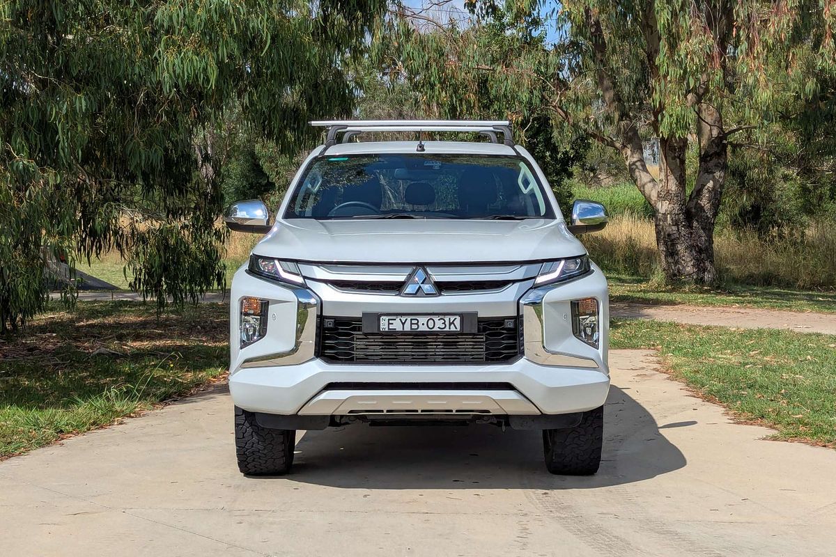 2023 Mitsubishi Triton GLS MR 4X4