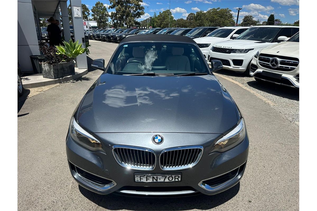 2015 BMW 2 Series 220i Luxury Line F23
