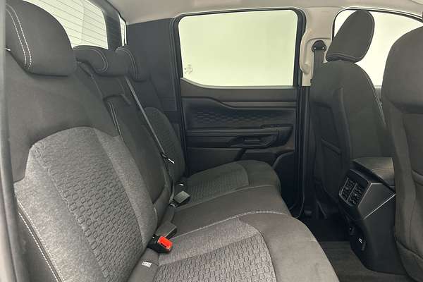 2025 Ford Ranger XLT 4X4 3.0L thumb-11