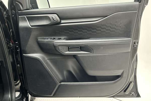 2025 Ford Ranger XLT 4X4 3.0L thumb-18