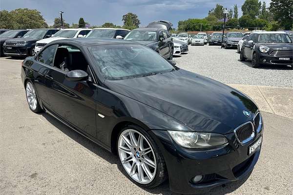 2009 BMW 3 Series 335i E93