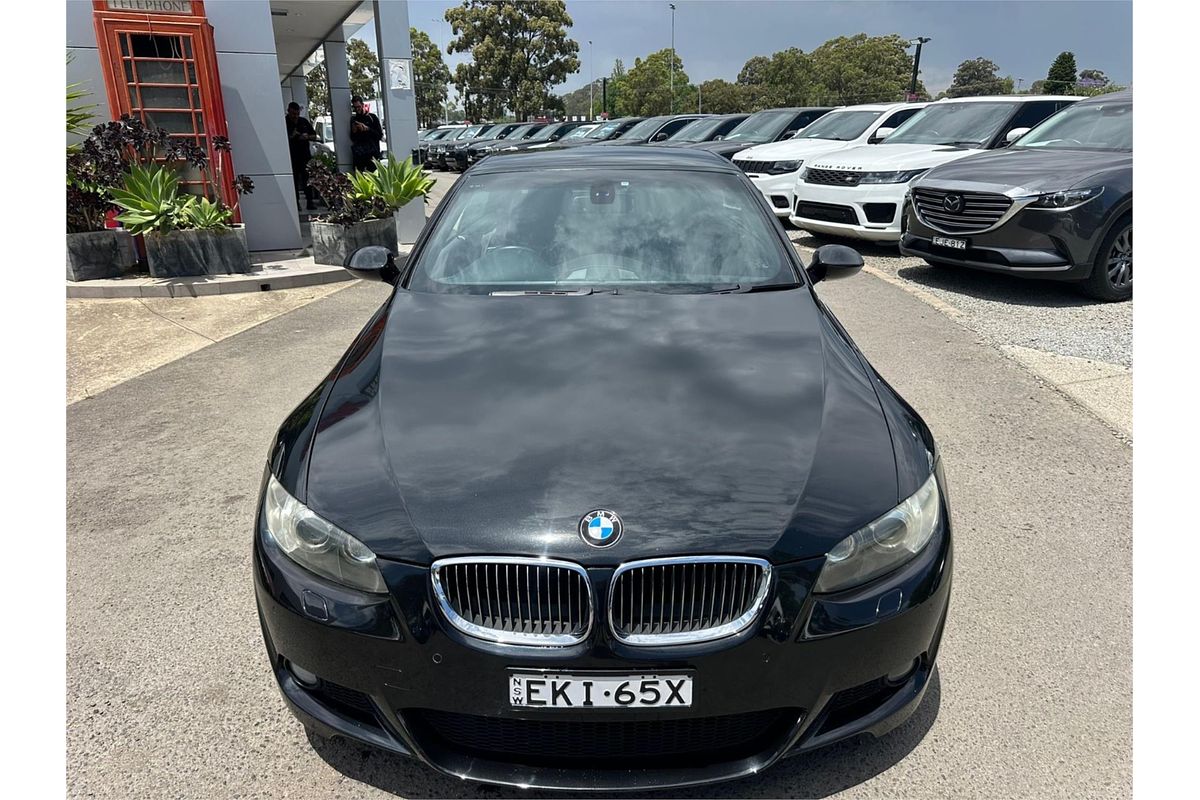 2009 BMW 3 Series 335i E93