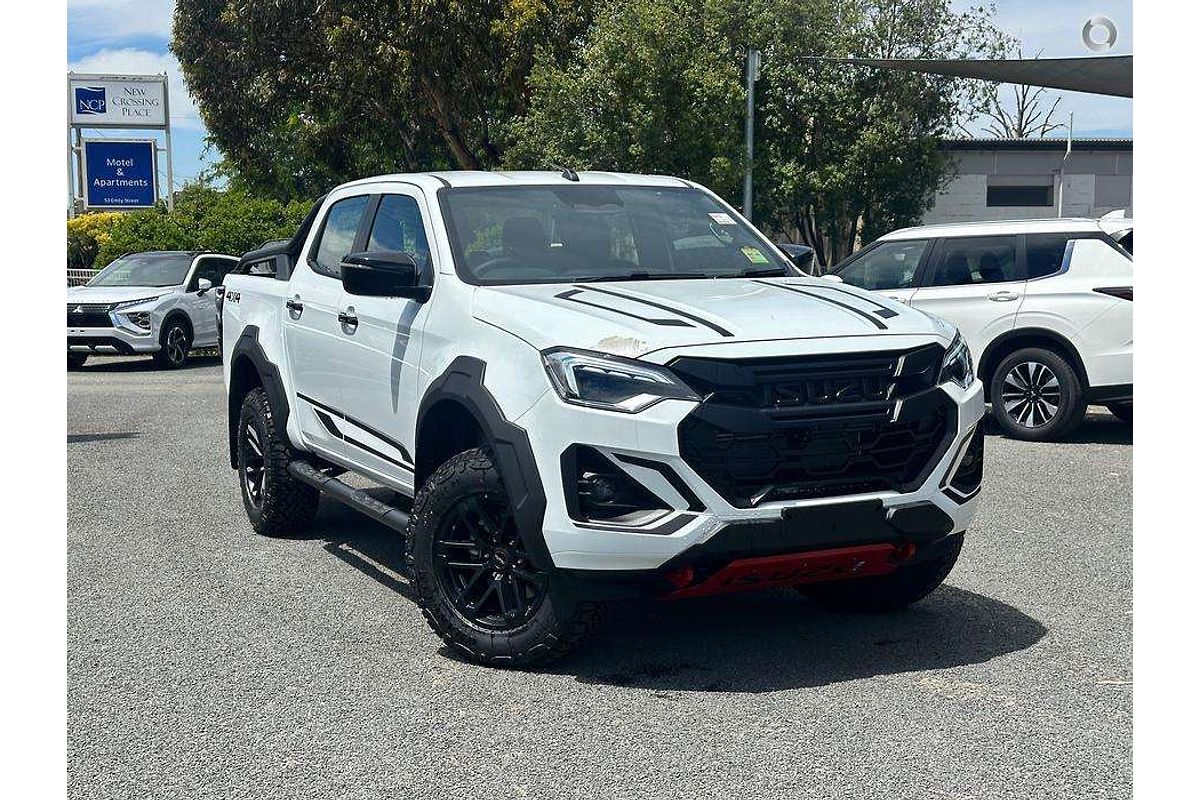 2025 Isuzu D-MAX BLADE 4X4