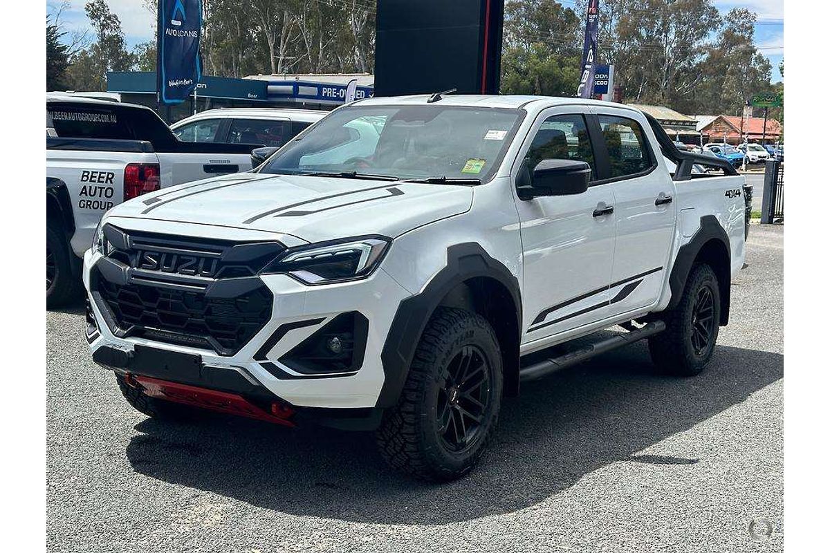 2025 Isuzu D-MAX BLADE 4X4