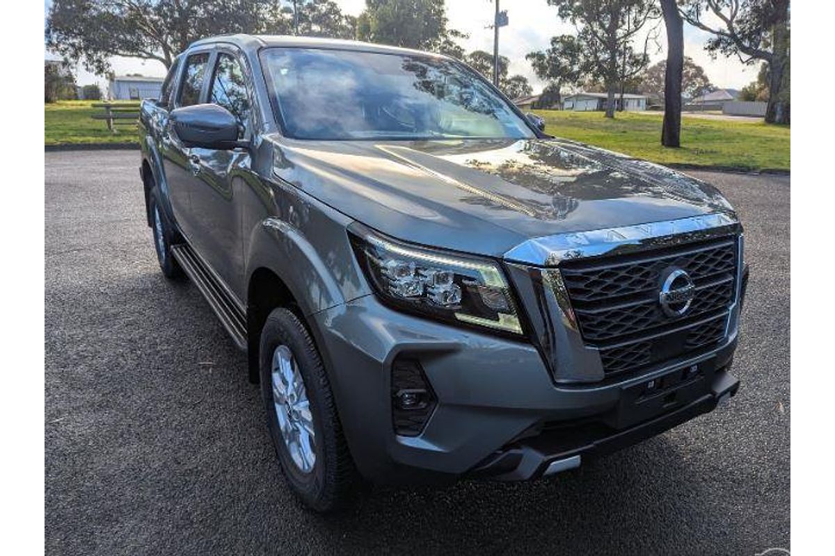 2025 Nissan Navara ST D23 4X4