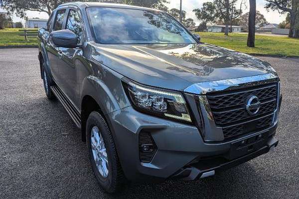 2025 Nissan Navara ST D23 4X4