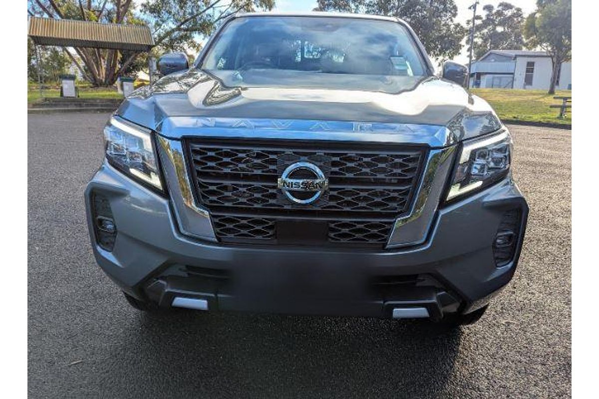 2025 Nissan Navara ST D23 4X4