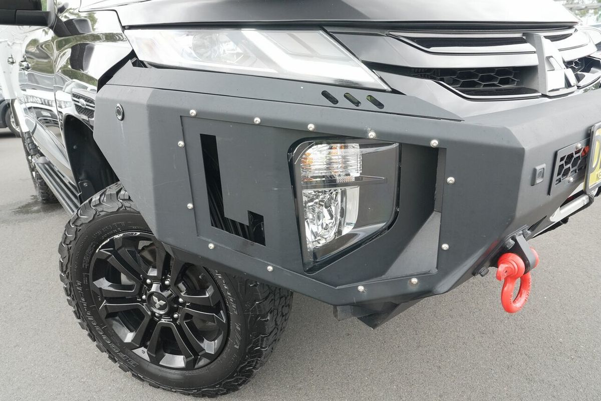 2021 Mitsubishi Triton GSR MR 4X4