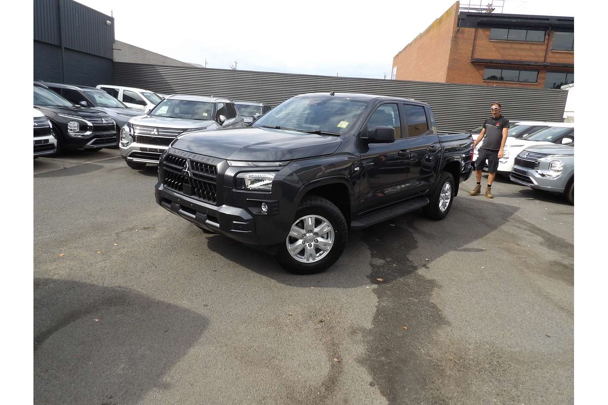 2025 Mitsubishi Triton GLX+ MV 4X4