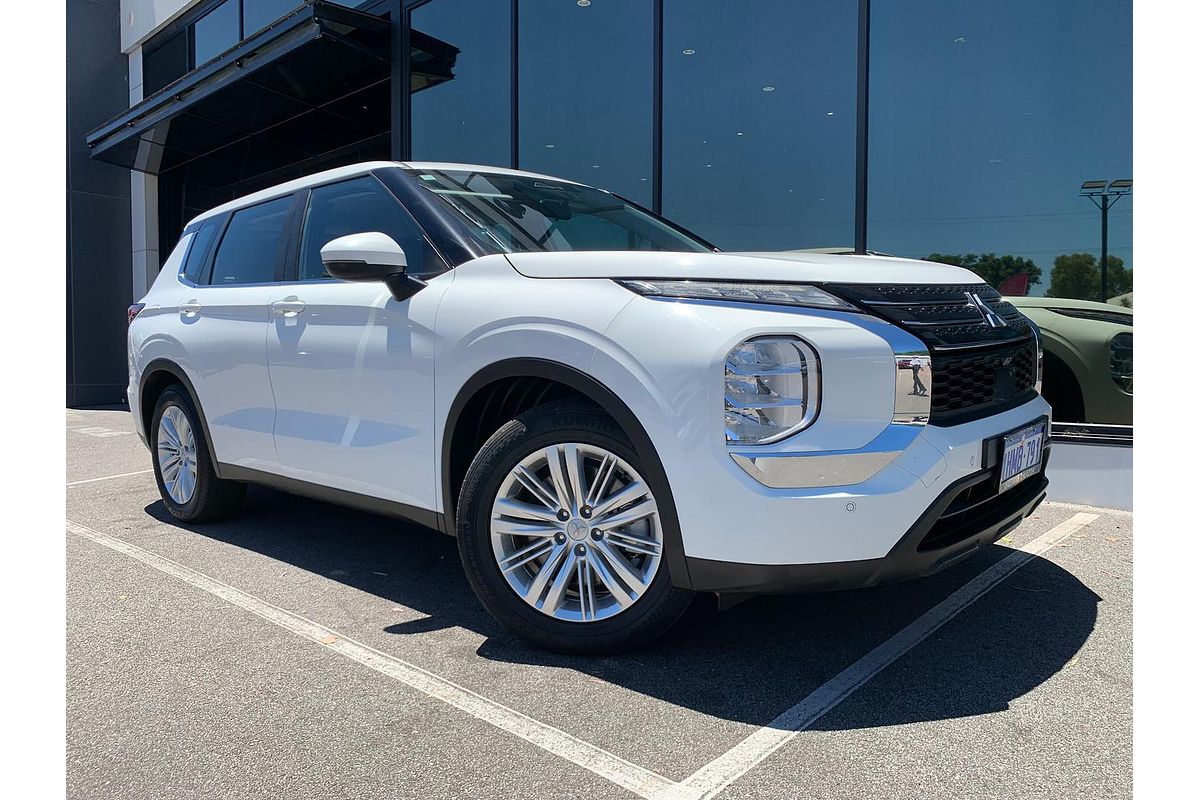 2021 Mitsubishi Outlander ES ZM