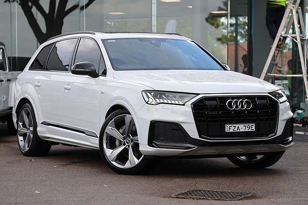 2023 Audi Q7 50 TDI S line 4M