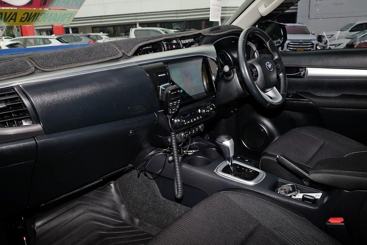 2017 Toyota Hilux SR5 GUN126R 4X4