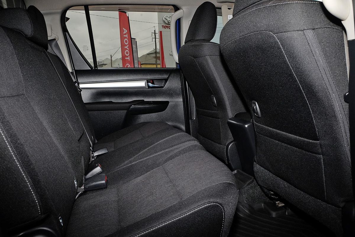 2017 Toyota Hilux SR5 GUN126R 4X4