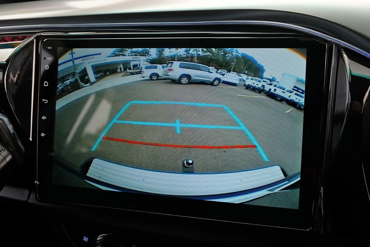 2017 Toyota Hilux SR5 GUN126R 4X4