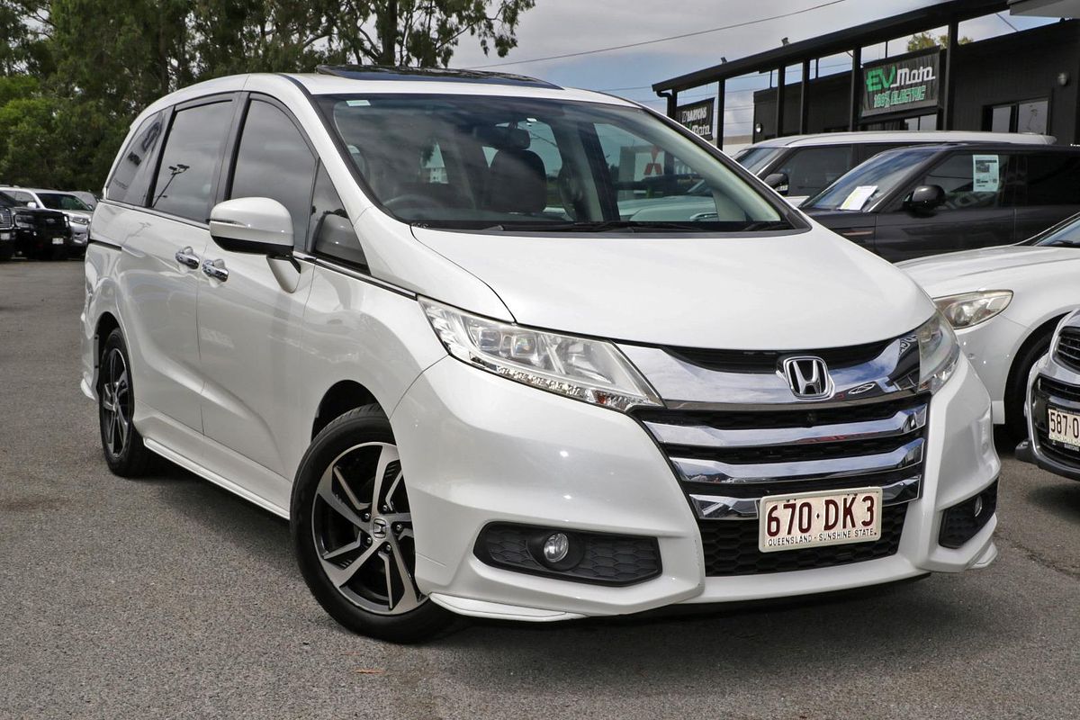 2015 Honda Odyssey VTi-L 5th Gen