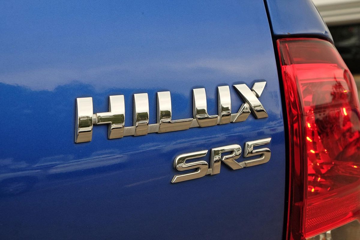 2017 Toyota Hilux SR5 GUN126R 4X4