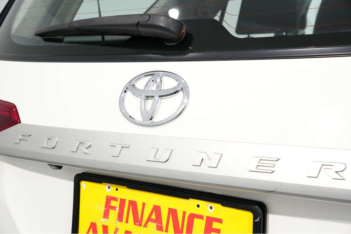 2023 Toyota Fortuner GX GUN156R