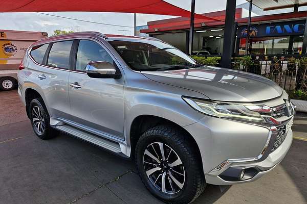 2017 Mitsubishi Pajero Sport GLS QE