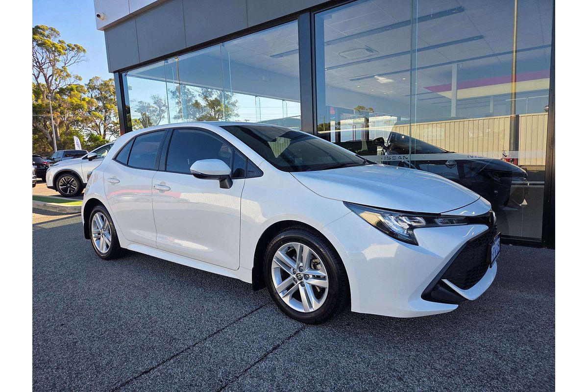 2021 Toyota Corolla Ascent Sport MZEA12R