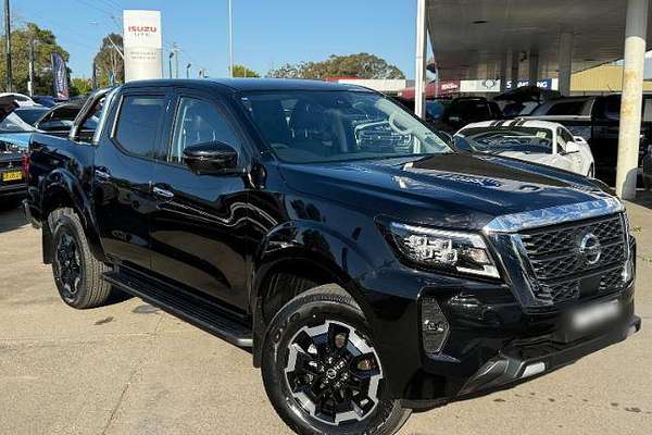 2025 Nissan Navara ST-X D23 4X4