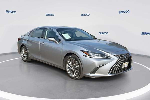 2022 Lexus ES Ultra Luxury