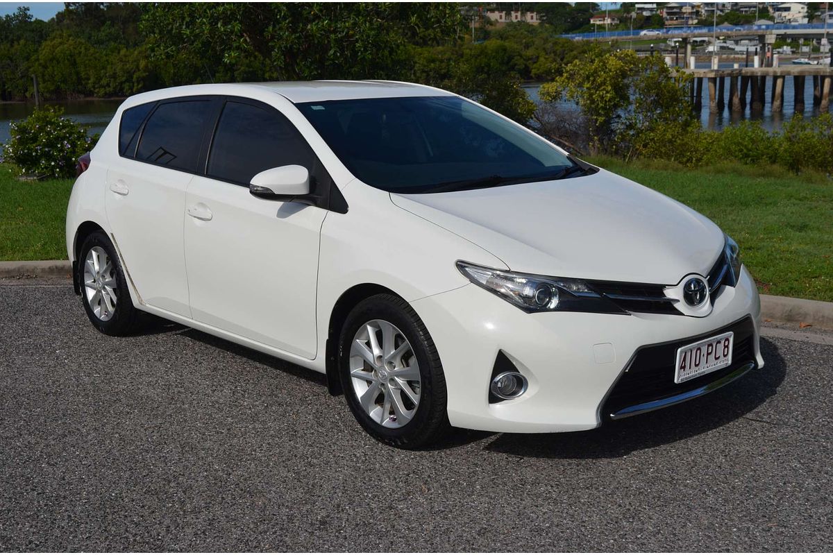 2013 Toyota Corolla ASCENT SPORT ZRE182R