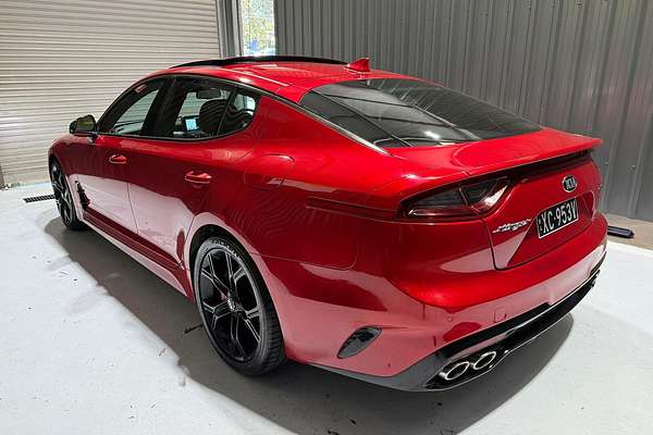 2017 Kia Stinger GT CK thumb-4