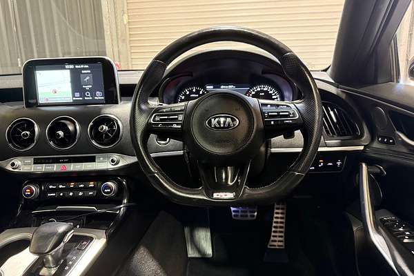 2017 Kia Stinger GT CK thumb-13