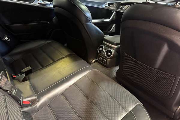 2017 Kia Stinger GT CK thumb-15