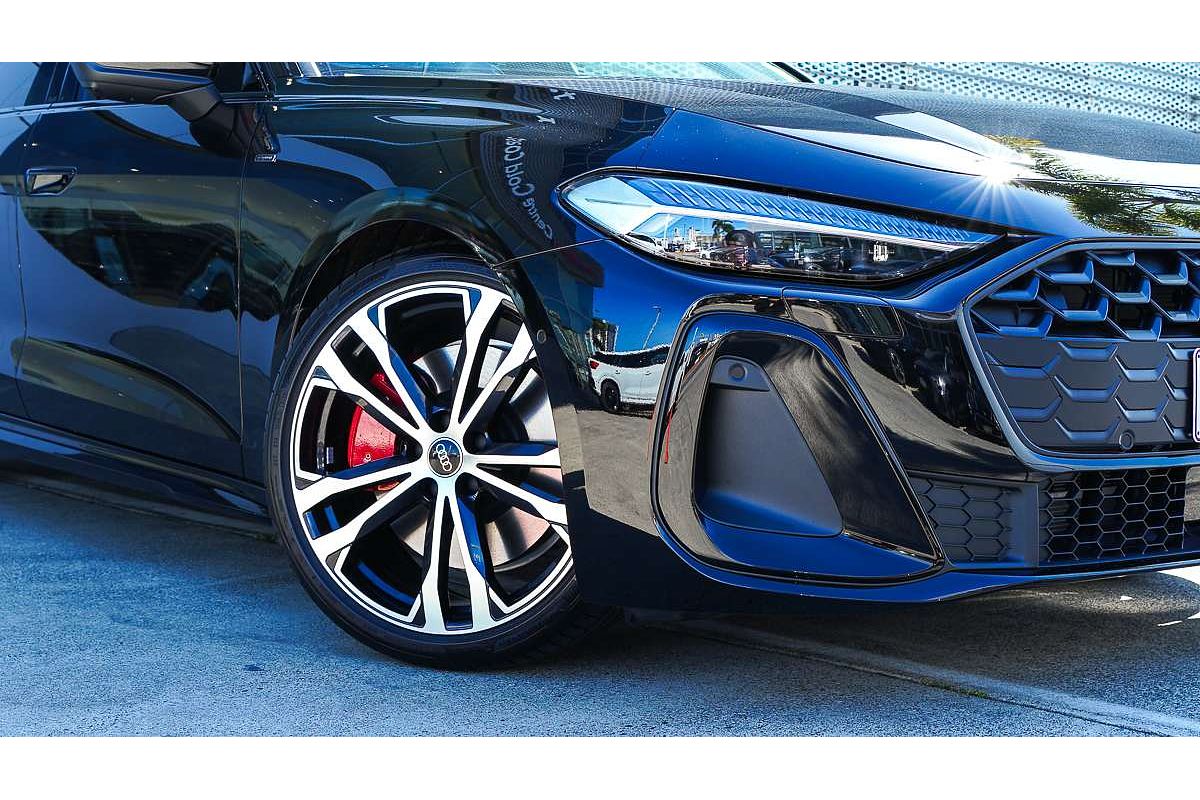 2025 Audi A5 e-hybrid S-Line B10