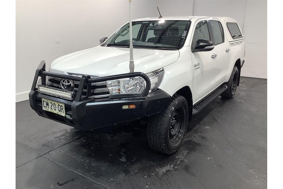 2017 Toyota Hilux SR GUN126R 4X4
