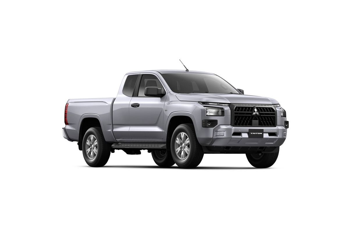 2025 Mitsubishi Triton GLX MV 4X4
