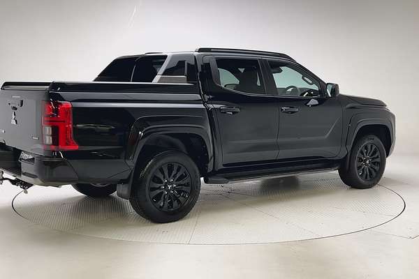 2024 Mitsubishi Triton GSR MV 4X4 thumb-7