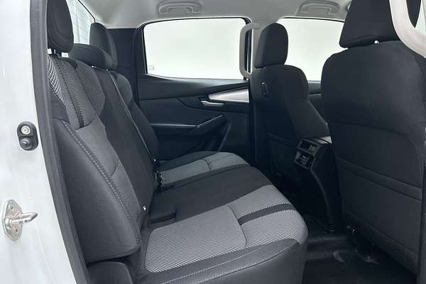 2021 Mazda BT-50 XT TF 4X4 thumb-11