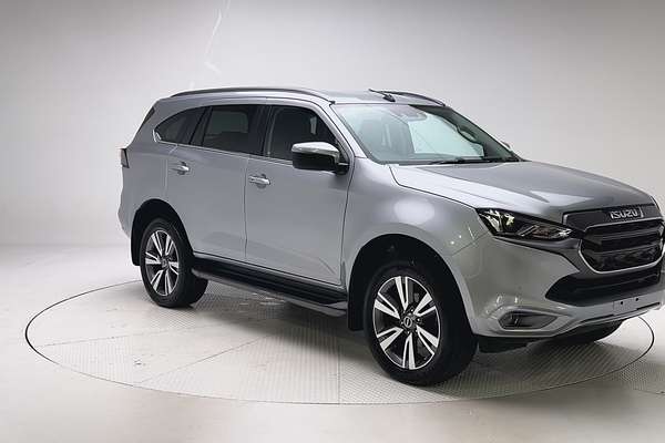 2022 Isuzu MU-X LS-T thumb-1