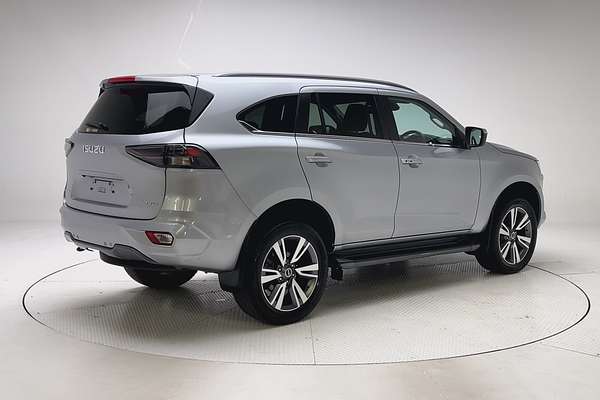 2022 Isuzu MU-X LS-T thumb-7