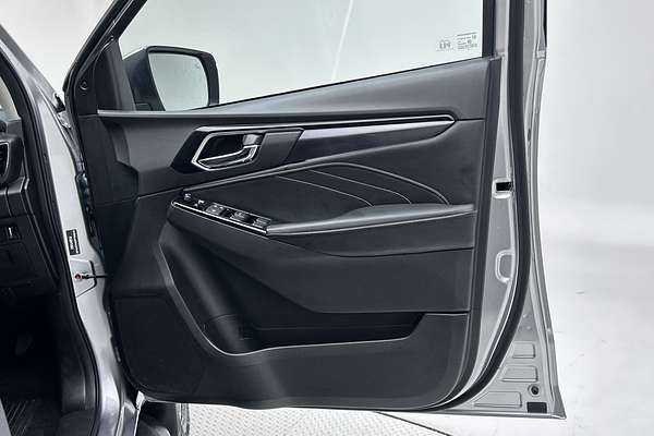 2022 Isuzu MU-X LS-T thumb-18