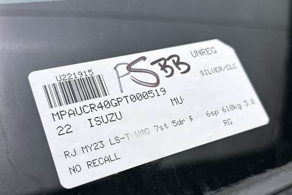 2022 Isuzu MU-X LS-T thumb-23